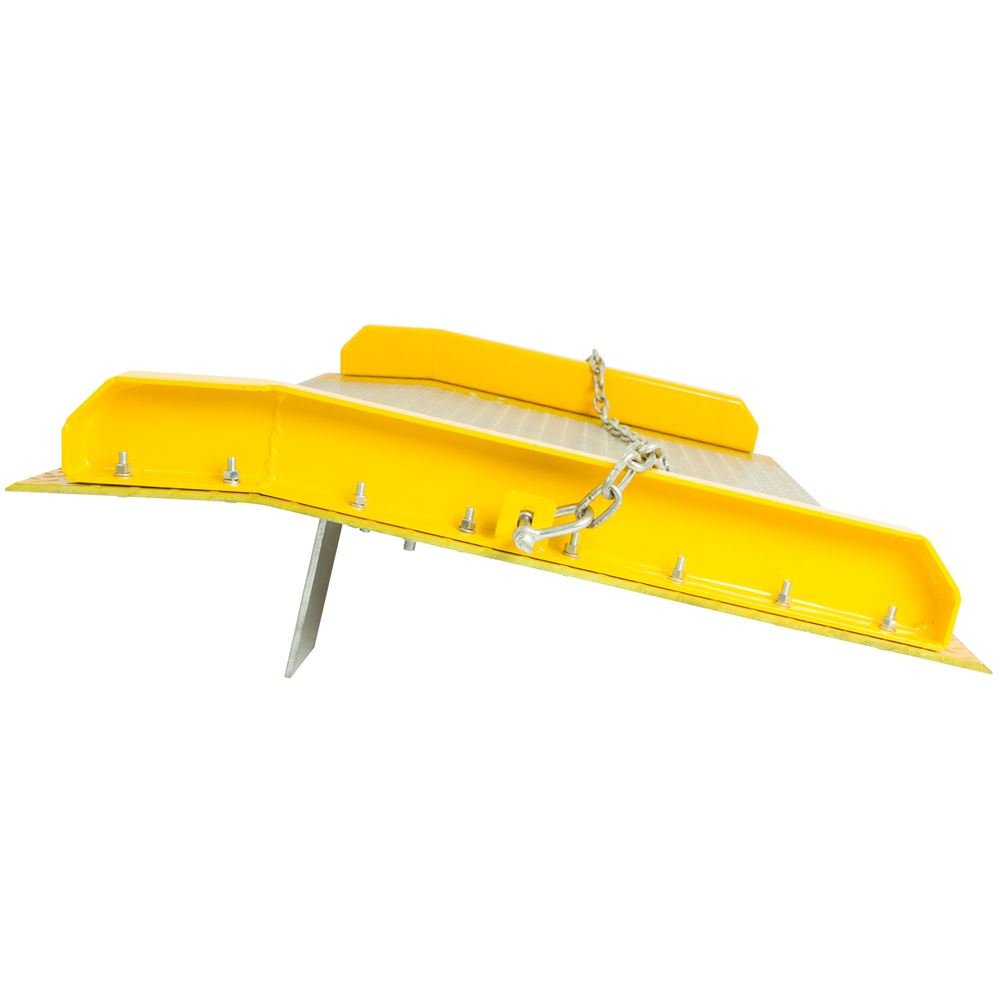 Dock Board, 60" x 60", Aluminum, 15,000 lb, for Forklifts, 7" H Differential, Guardian