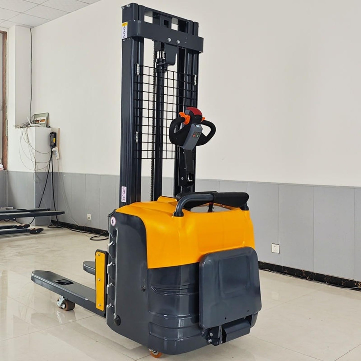 Electric Pallet Handling Lift Truck, Battery Powered Stacker Forklift, Walk Behind Hydraulic Lifting Equipment, Warehouse Stacking Machine, Material Handling Equipment