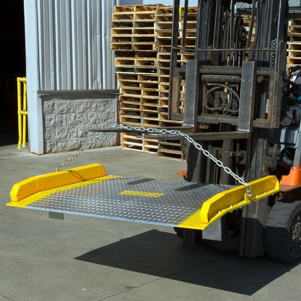 Dock Board, 60" x 60", Aluminum, 15,000 lb, for Forklifts, 7" H Differential, Guardian