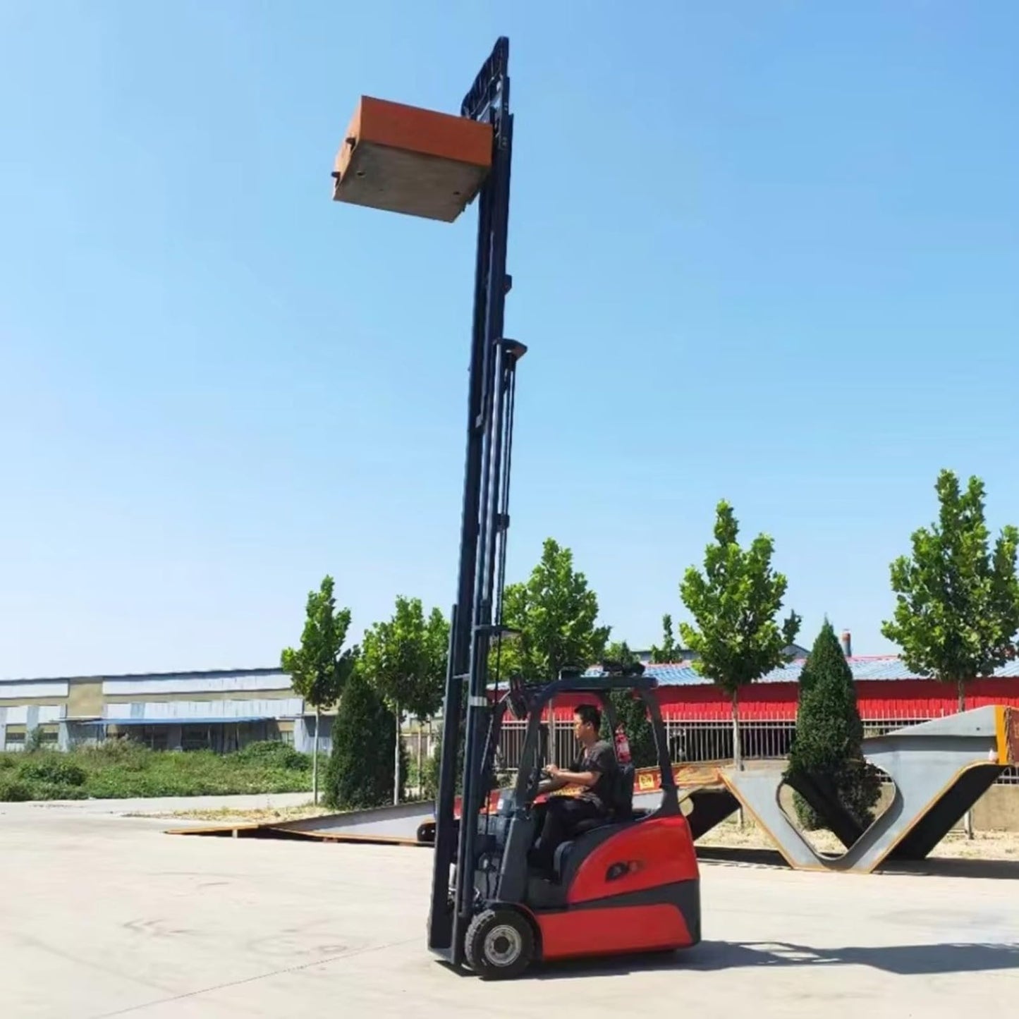 Ergonomic Cabin Electric Forklift, 5000lbs Capacity Lithium Ion Lift Truck, Narrow Aisle Reach Truck, Industrial Material Handling Stacker