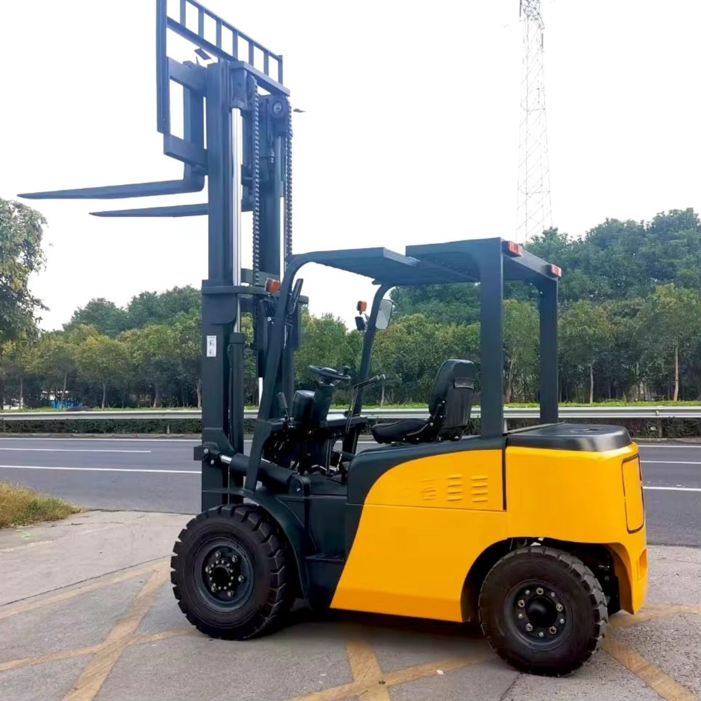 Electric Forklift Stacker – Industrial Electric Forklift for Material Handling – 1 to 3 Ton Lifting Capacity, Compact Lift for Warehouse Use