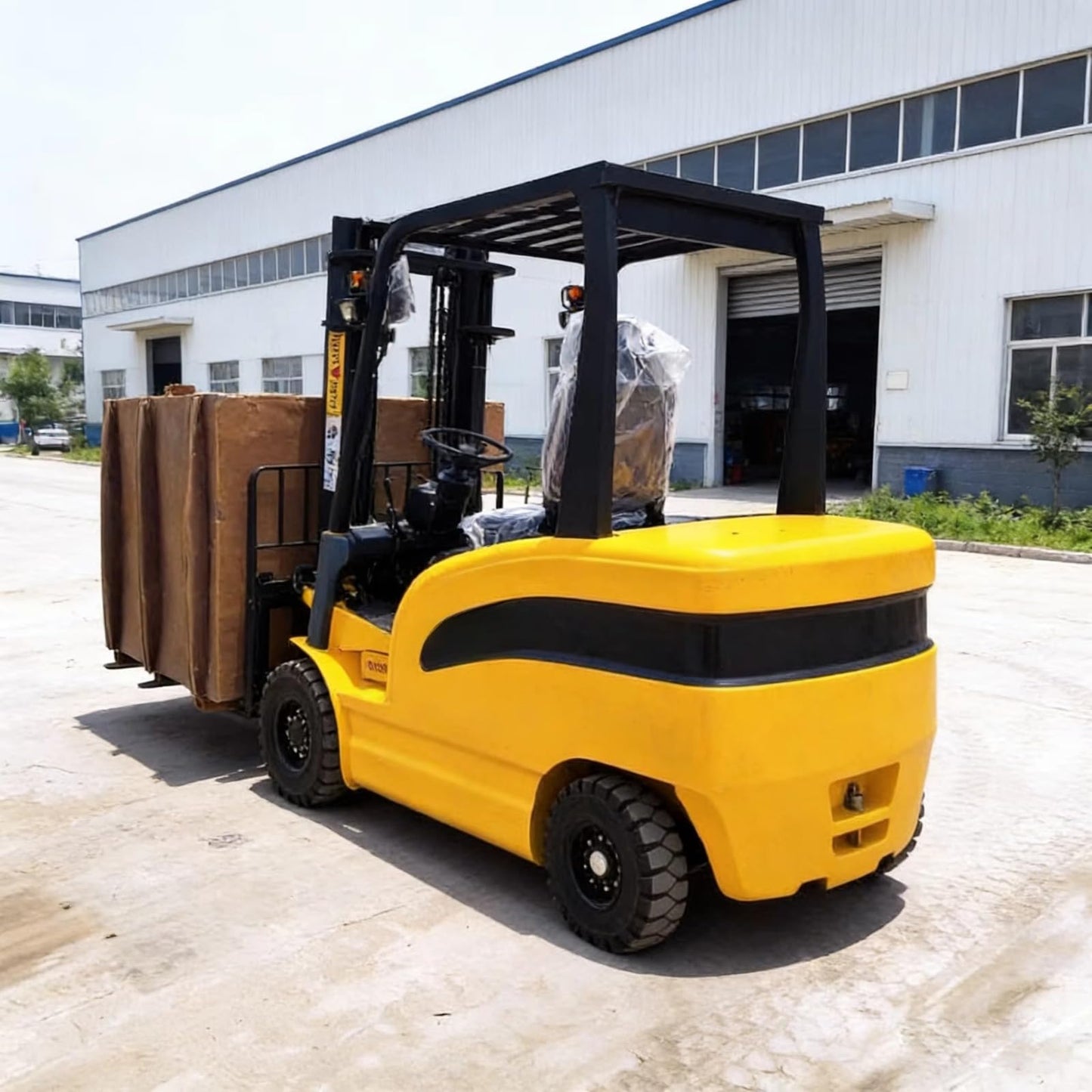 Electric Forklift Stacker – Electric Pallet Jack for Material Handling – 1 to 3 Ton Lift Capacity for Warehouse & Industrial Use in Tight Spaces