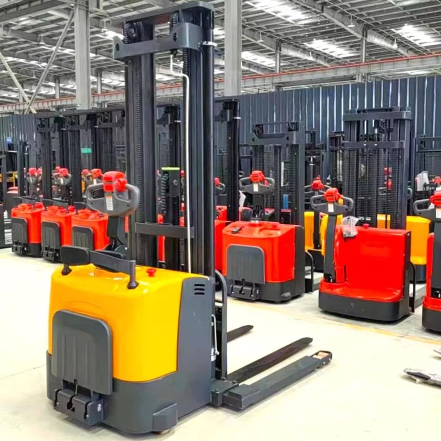 Electric Warehouse Stacker – Heavy Duty Powered Pallet Stacker for Efficient Material Handling and Pallet Lifting in Industrial and Warehouse Settings