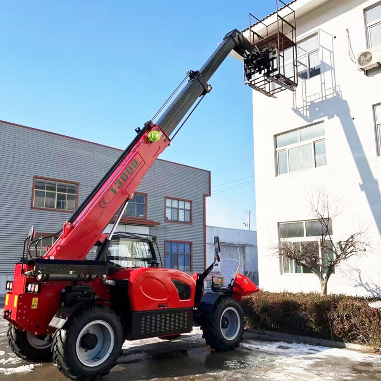 4x4 Rough Terrain Telescopic Forklift – Heavy-Duty 4–10m Reach Telehandler for Outdoor Construction & Material Handling