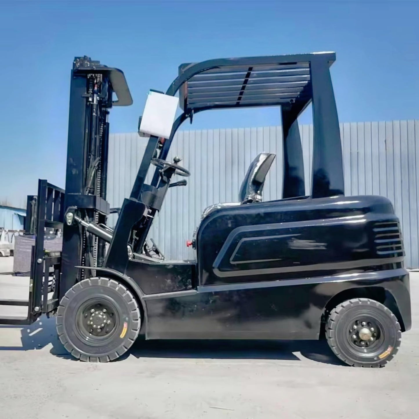 Warehouse Inventory Stacker, 5000lbs Capacity Lithium Ion Electric Forklift, 3-Wheel Counterbalance Reach Truck, Heavy Duty Industrial Material Handling Equipment, Fast Charging AC Motor & Solid Tires