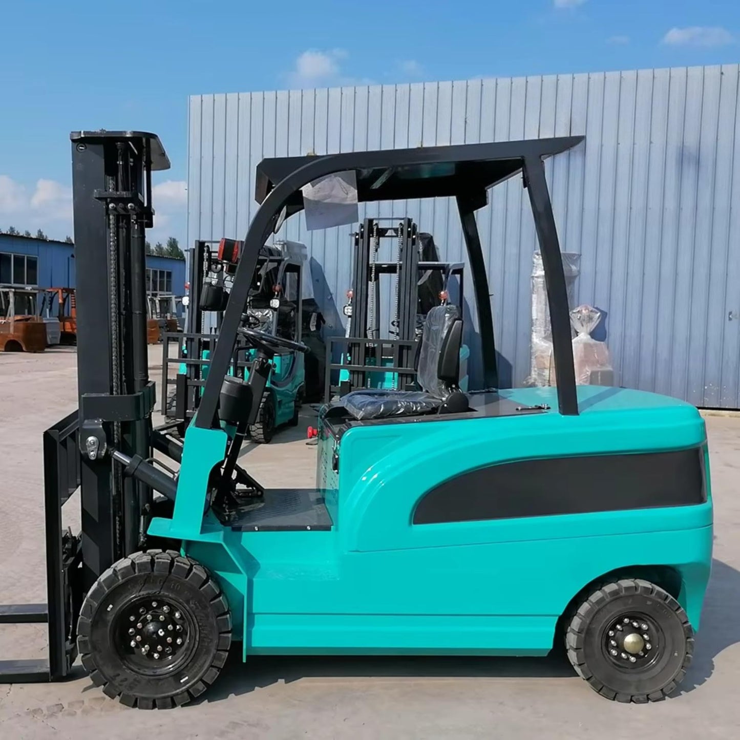Warehouse Inventory Stacker, 5000lbs Capacity Lithium Ion Electric Forklift, 3-Wheel Counterbalance Reach Truck, Heavy Duty Industrial Material Handling Equipment, Fast Charging AC Motor & Solid Tires