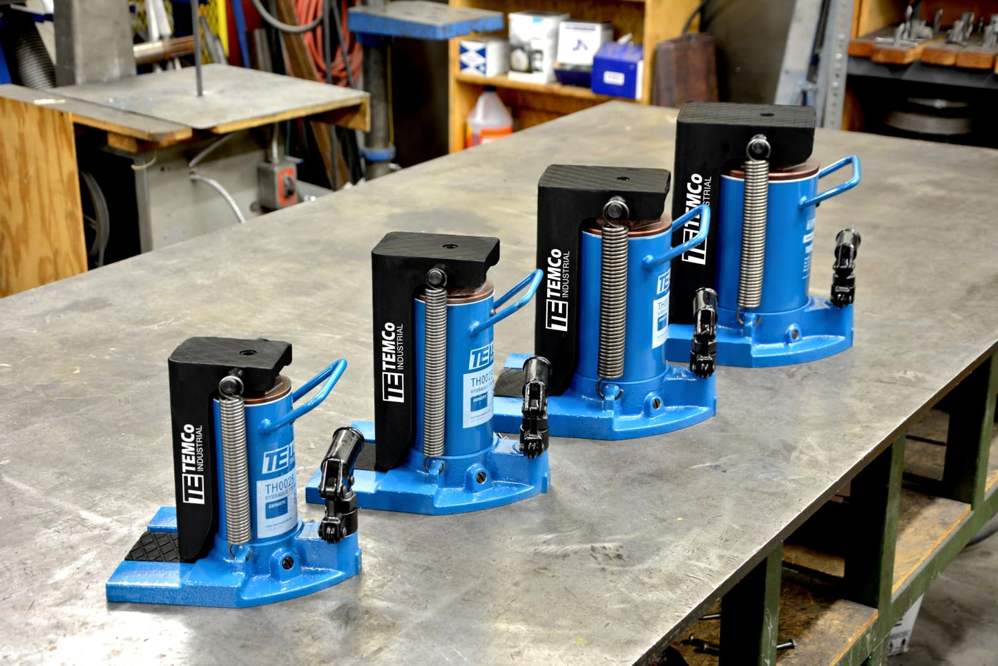 TEMCo Hydraulic Container/Machine Toe Jack (15 Ton - 30 Ton) Lift Capacity TH0027