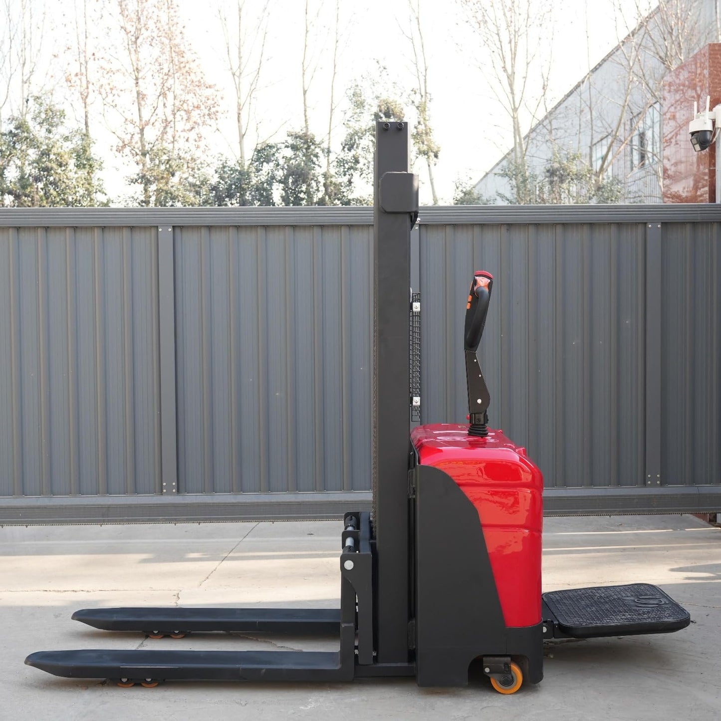 Electric Pallet Lift Stacker, Battery Powered Forklift Stacker Truck, Walk Behind Hydraulic Lifting Equipment, Warehouse Pallet Handling System, Material Handling Machine