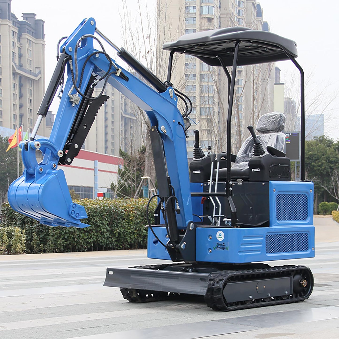 DS-180L, 1.8 Ton Diesel Mini Excavator with EPA Certified KubotaEngine, Pilot Control System, Hydraulic Thumb clamp，Bucket, US in Stock, Include 12 Months Parts Replacement Service