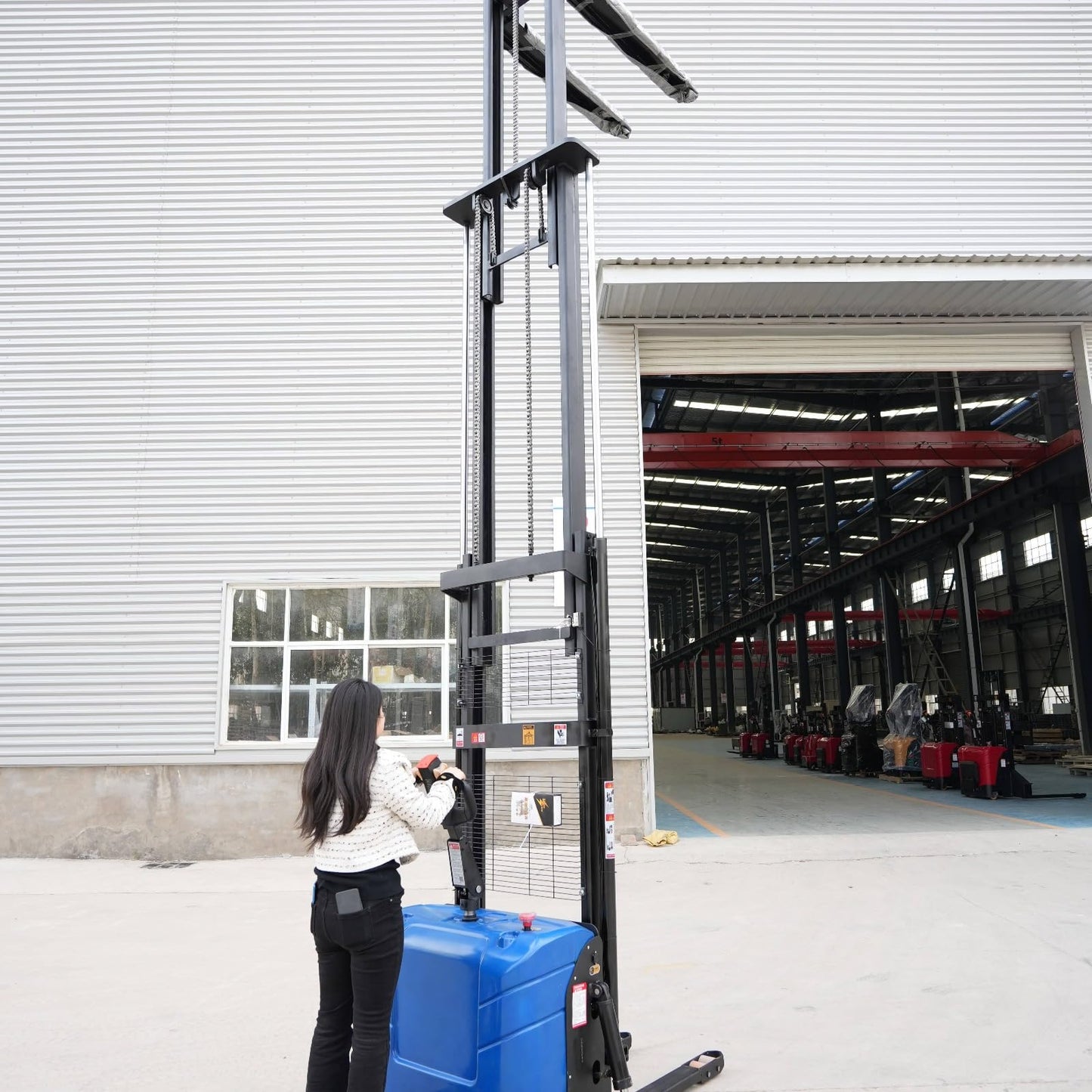 Electric Pallet Handling Lift Equipment, Battery Powered Forklift Stacker Truck, Walk Behind Hydraulic Stacking Machine, Warehouse Stacking Equipment, Material Handling System