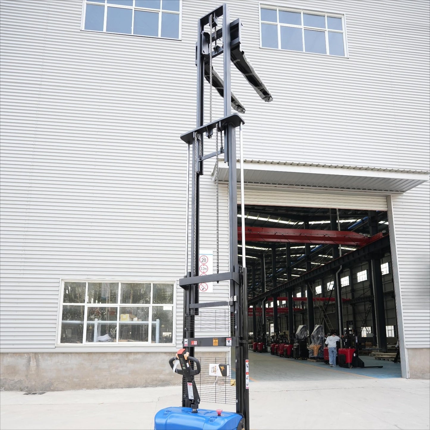 Warehouse Stacking Forklift Electric Stacker, Battery Powered Pallet Lift Equipment, Walk Behind Hydraulic Stacking Machine, Material Handling Equipment, Pallet Lifting System