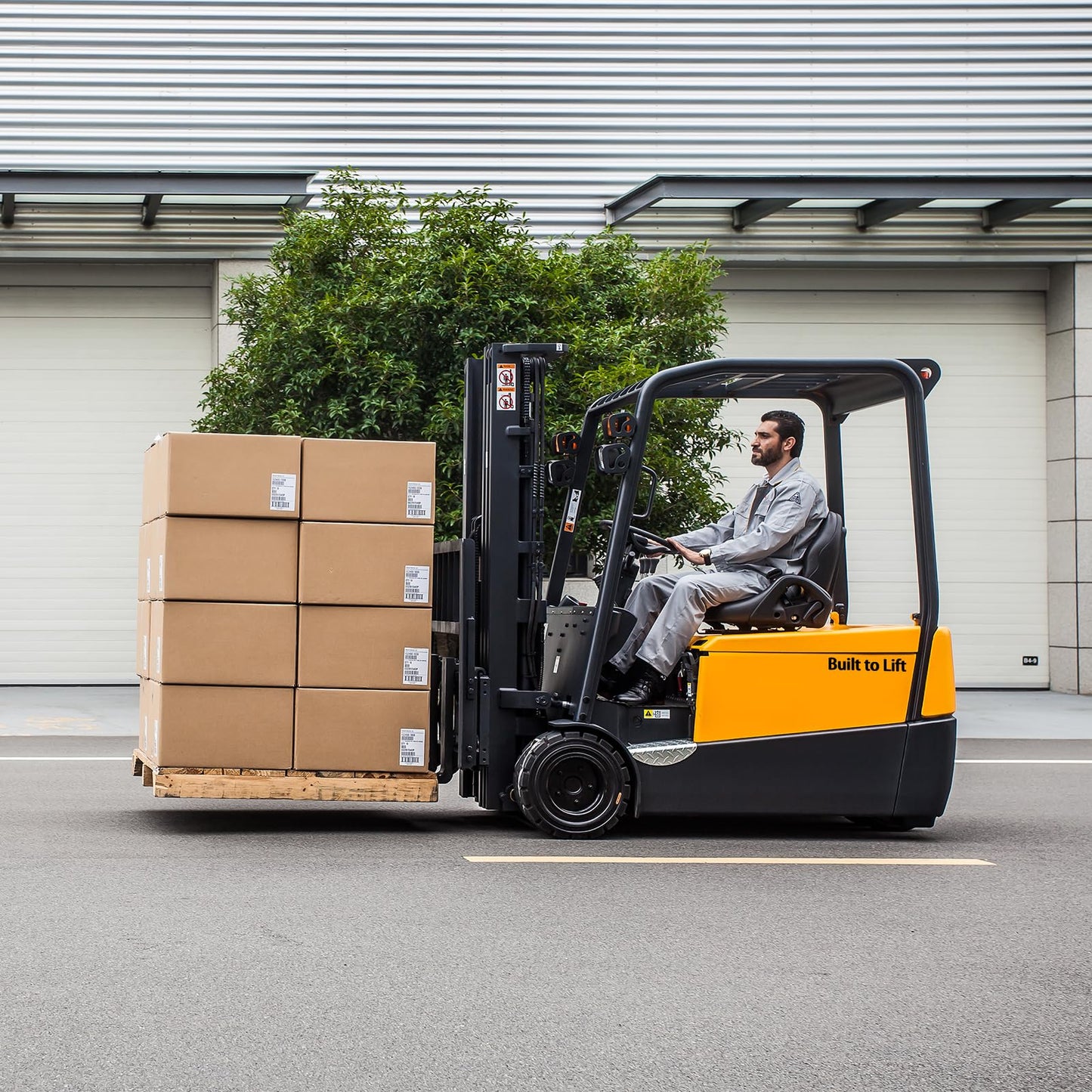 Built to Lift Electric Forklift, Powered Stackers
