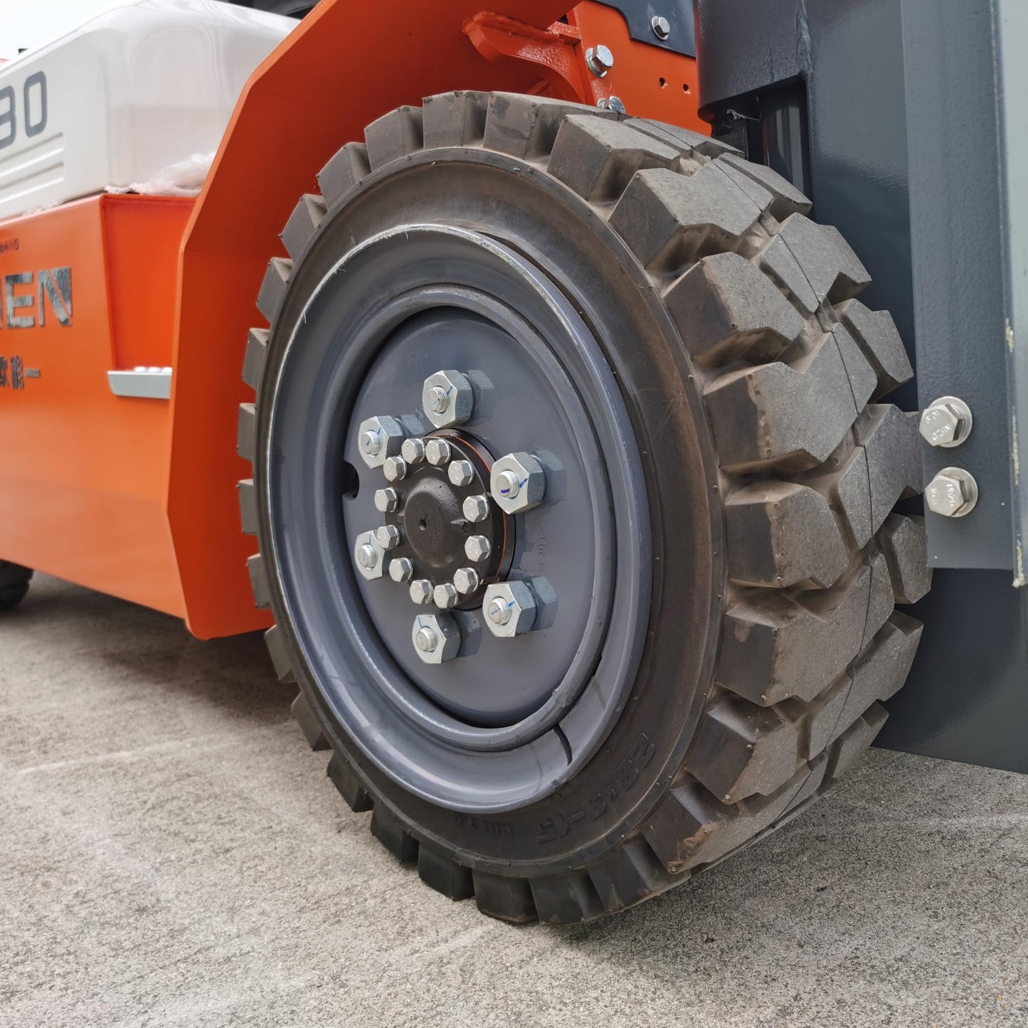 ONEN LPG Forklift 2 Tons 4409 LBS Capacity 42KW Dual-Fuel Engine Powered High-Lift Fork Lift 3m 9.84 ft Lifting Height Stacker 2000kg Pallet Lift Truck Material Handler with 4ft Length Forks