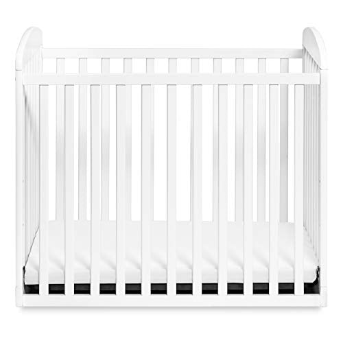 DaVinci Alpha Mini Rocking Crib in White, Removable Wheels, Greenguard Gold Certified