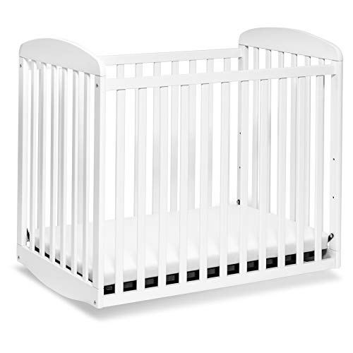 DaVinci Alpha Mini Rocking Crib in White, Removable Wheels, Greenguard Gold Certified