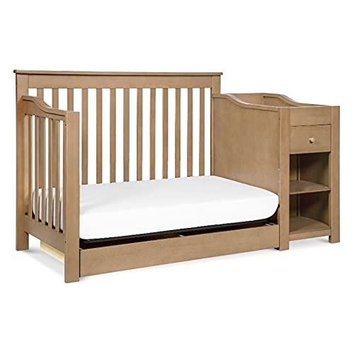 DaVinci Piedmont 4-in-1 Crib and Changer Combo in Hazelnut