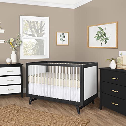 Dream On Me Carter 5-in-1 Full Size Convertible Crib / 3 Mattress Height Settings / JPMA Certified / Made of New Zealand Pinewood / Sturdy Crib Design, Black & White